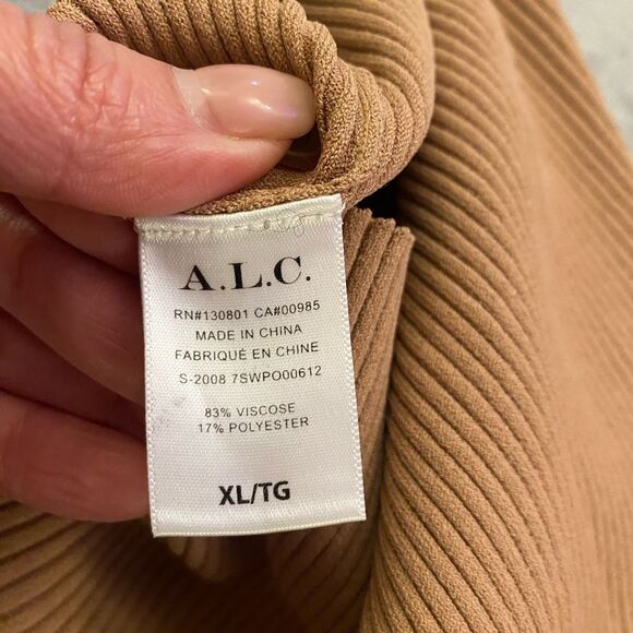 A.L.C. Spaghetti long sleeve top, new, no tags - Picture 6 of 6
